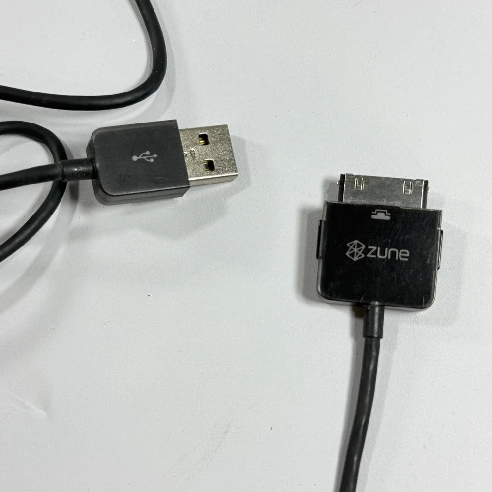 VTG Microsoft Zune USB Sync Charge Cable Retro MP3 Player Accessory Y2K Tech